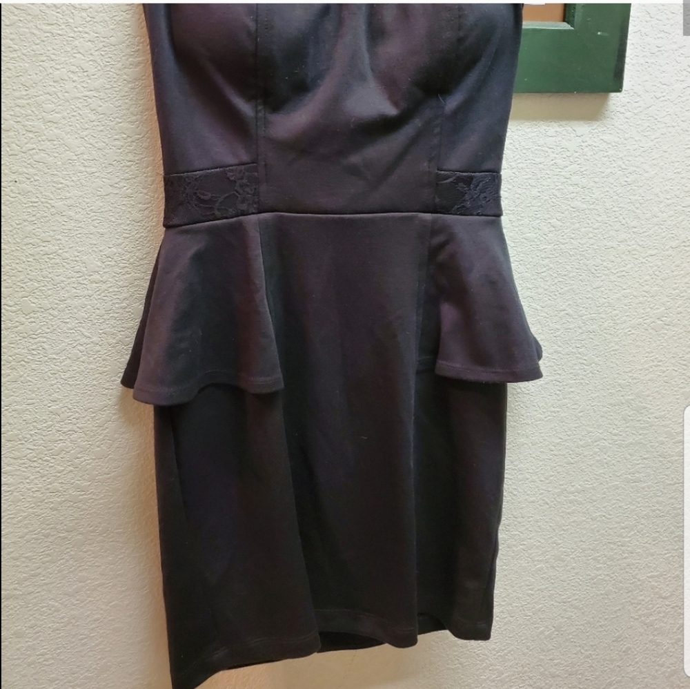 Peplum mini dress - Picture 7 of 8